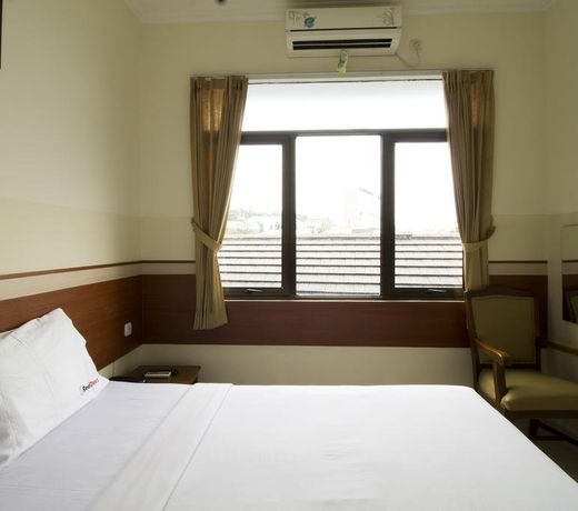 Capital O 91297 Hotel Sakura