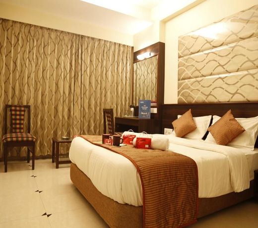 OYO 2726 Hotel Elegant