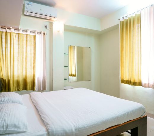 FabHotel Balaji Comfort Homes