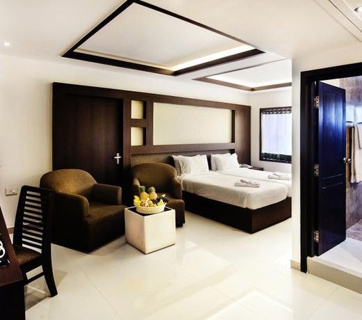 Esha Heritage Inn