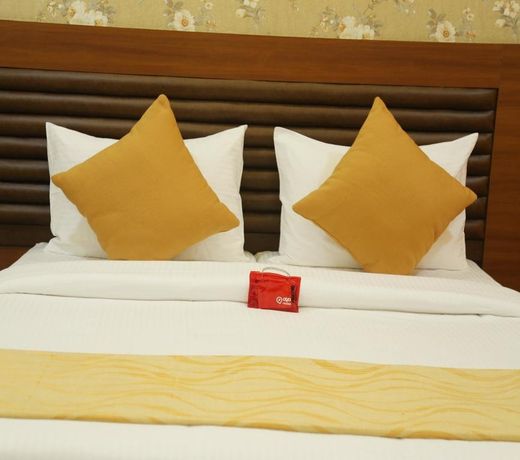OYO 2860 Hotel 24x7 Inn