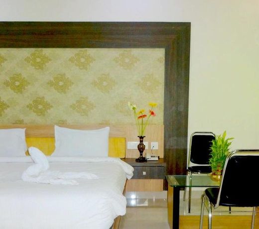 Hotel Sri Vaari Residency