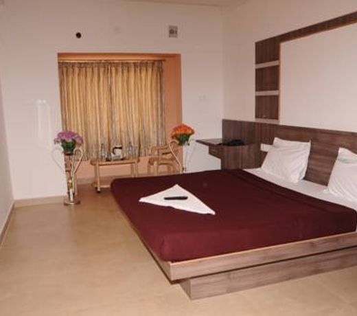Hotel Emerald Dove