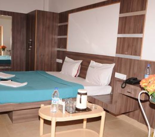 Hotel Emerald Dove
