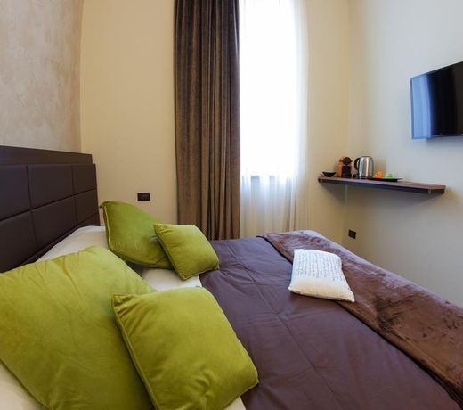 Arena Luxury Rooms