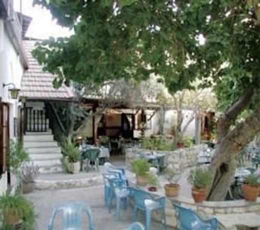 The Bunch Of Grapes Inn