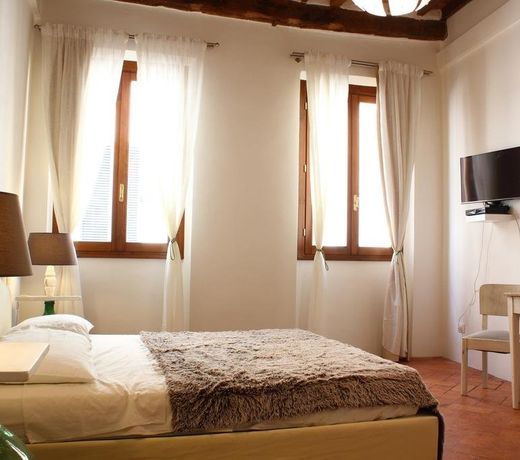 Affittacamere Piazzetta Romana