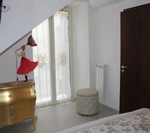 B&B Xenia
