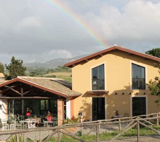 Country House Erba Regina