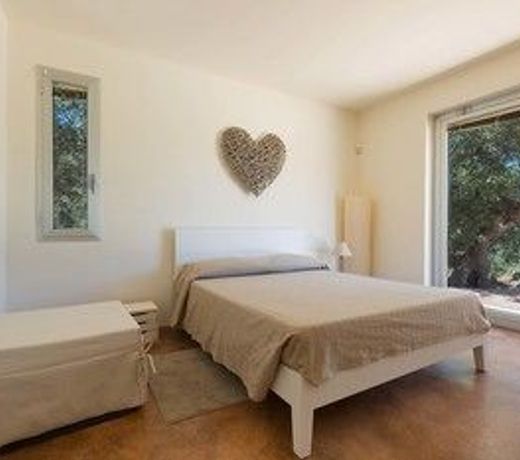 Villa Lisy by BarbarHouse