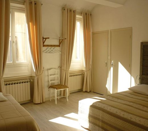 HÃTEL LE XVIIIÃME