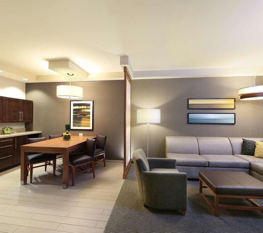 Hyatt Place Flushing/LGA Airport