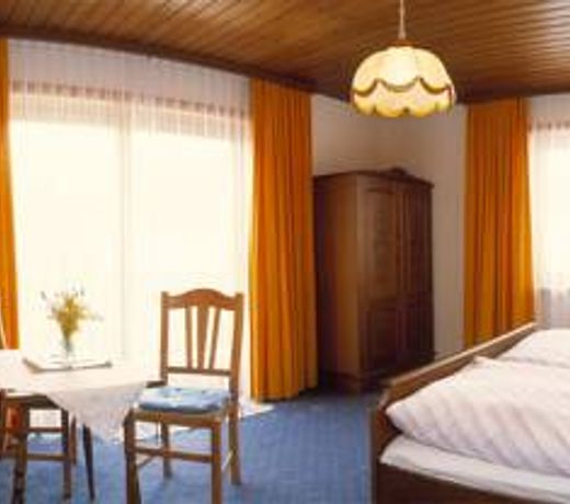 Pension Wieser "Baschtlmai"