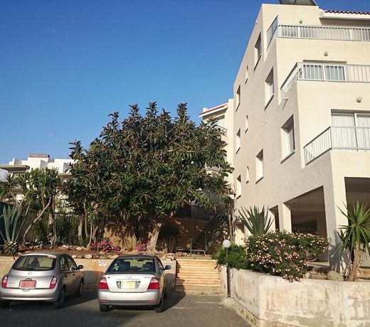 Avlida Hotel