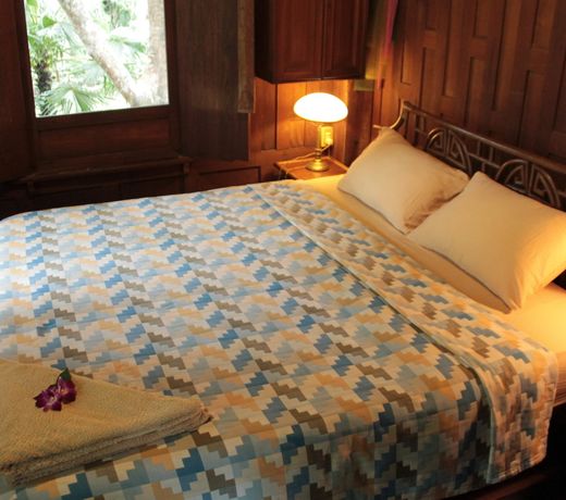 Thai Teak House Garden Homestay
