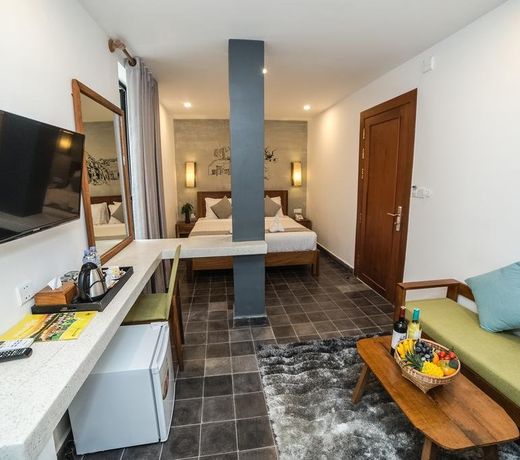 Home Chic Hotel