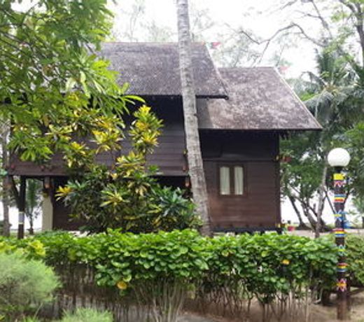 Pulau Ayer Resort and Cottages