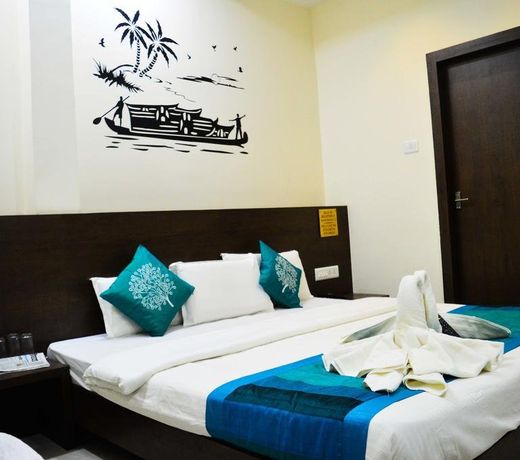 Hotel Satyug