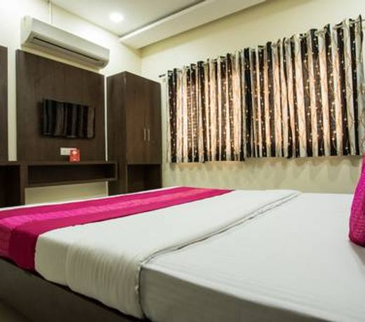 Hotel Satyug