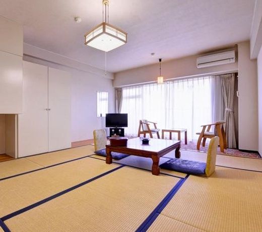 Iine Hotel Resea Minamichita
