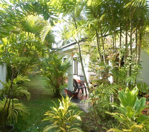 Indrani Inn Tourist Rest