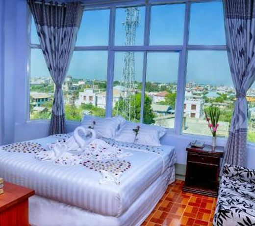 Shwe Hnin Si Hotel