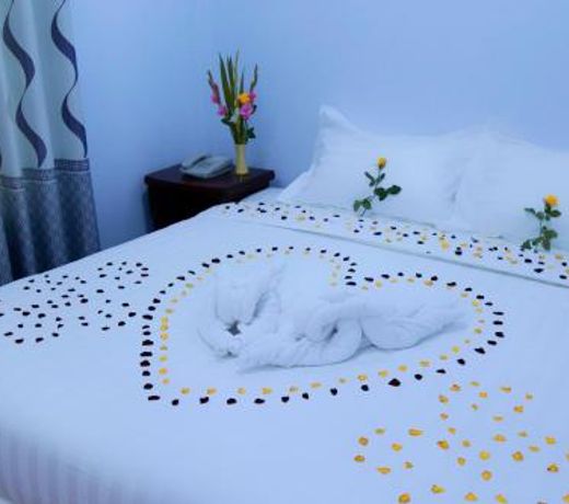 Shwe Hnin Si Hotel