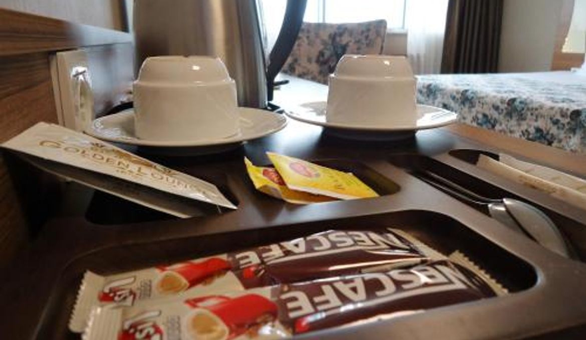 Golden Lounge Hotel
