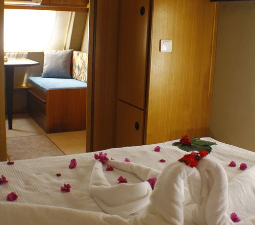 Golden Sand Beach Club & Caravan Holidays
