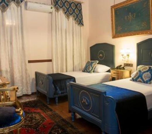 Mahallem Hotel