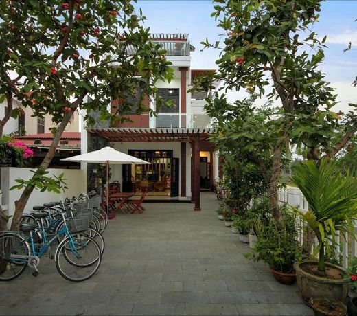 Azalea Homestay