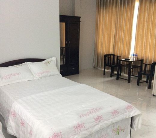 OYO 1022 Ngoc Hang Hotel