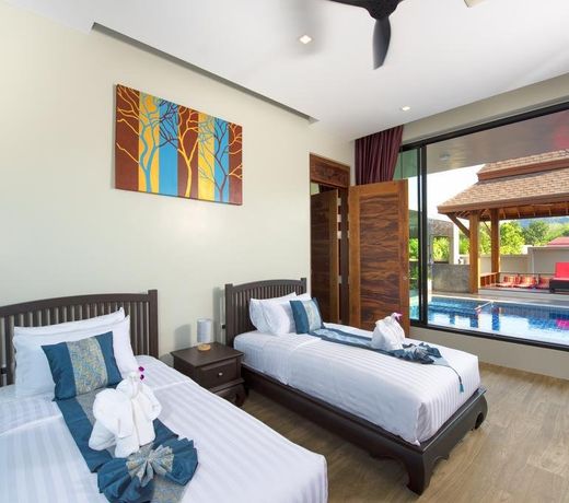 Narintara Private Pool Villas - FREE Tuk-Tuk Service to the Beach!
