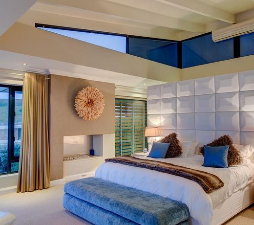The Retreat on Cliff