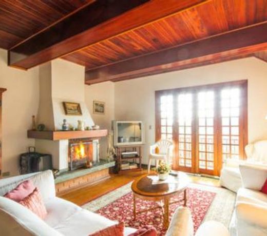 Apartamento EspaÃ§oso Vista Montanha