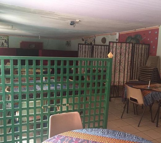 Oasis Hotel