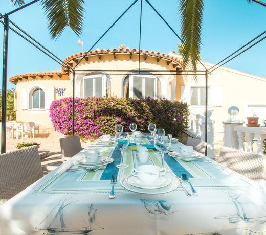 Abahana Villas Maxi
