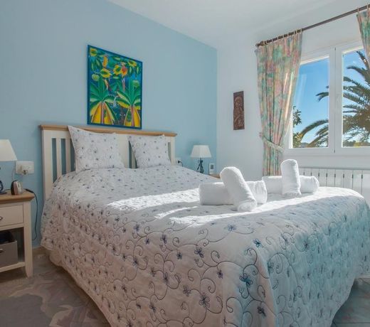 Abahana Villas Maxi