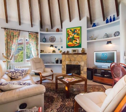 Abahana Villas Maxi