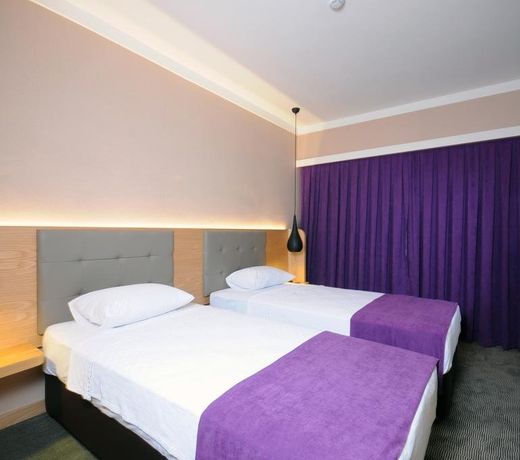 Candan Citybeach Hotel