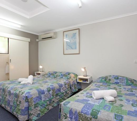 Tandara Hotel Motel