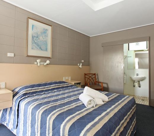 Tandara Hotel Motel