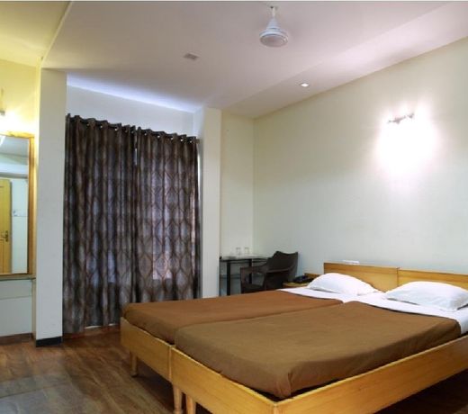 Hotel Suryananda Executive