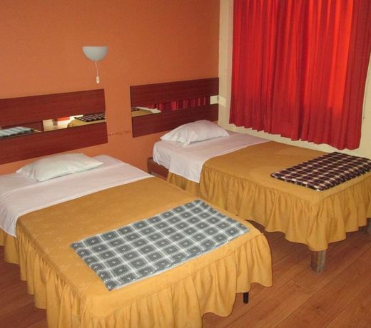 Hostal Chaska