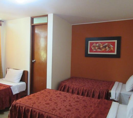 Hostal Huacachina Ica