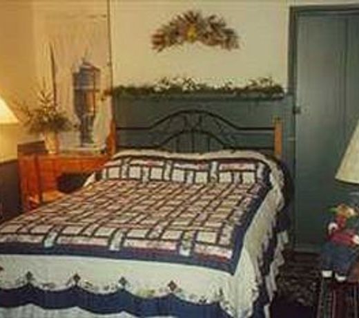 Gilbert's Tree Farm B&B