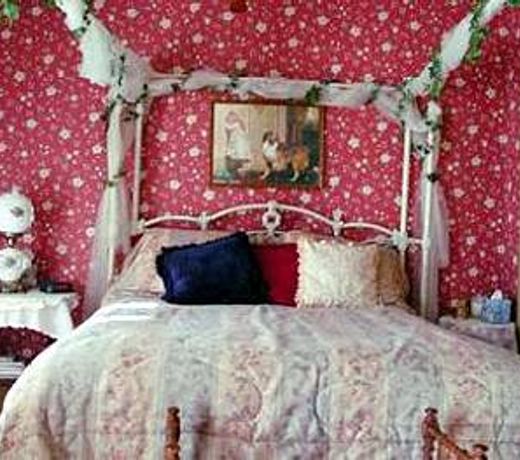 ROCKING HORSE INN - BED AND BREAKFAST