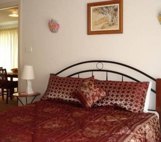 GUMTREES COTTAGE