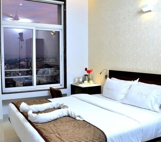 Hotel Sri Sri Executive Lodging