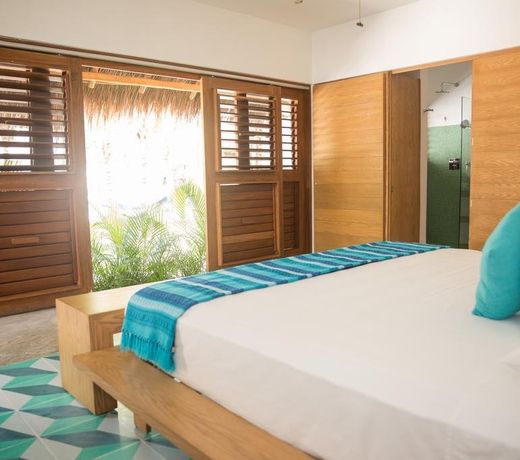 Prana Boutique Hotel